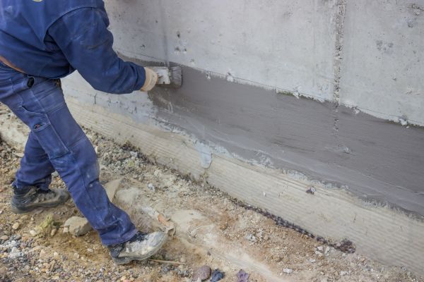 Foundation Crack Sealing in Benton